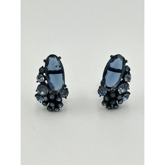 Signed WEISS Clip On Earrings Japanned Black & Blue Glass Stone Designer Jewelry - Picture 5 of 8